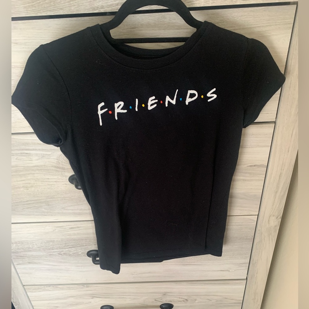 F•R•I•E•N•D•S Shirt , black , size , L for 10 and 12 year olds